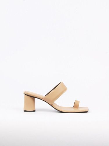 Lana Sandals Leather Beige - blanc sur blanc - Modalova