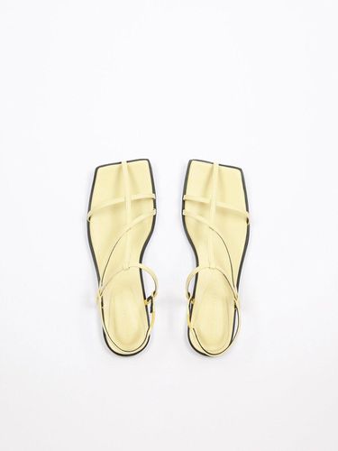 Yves Sandals Leather Yellow - blanc sur blanc - Modalova