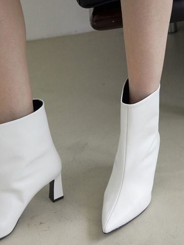 Erin Ankle Boots Off-White - blanc sur blanc - Modalova