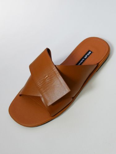 Whole leather Slippers - MOL:pin - Modalova