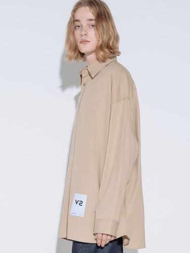 Oversized Logo Label Shirt Beige - V2 - Modalova