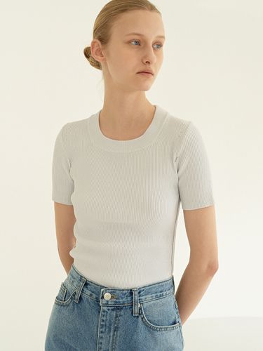 Tor Ribbed Slim Knit Top_2 Colors - MOHAN - Modalova