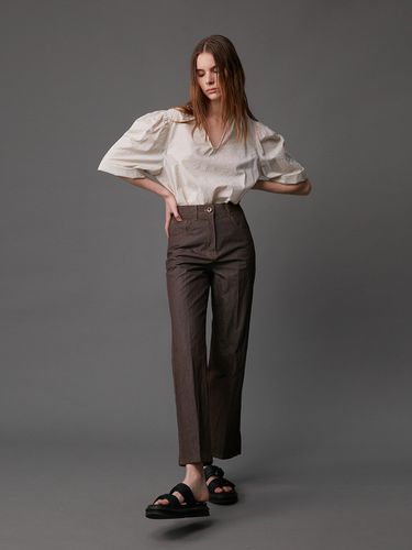 Ankle-Sides Slit Denim Pants (Brown / ) - AEER - Modalova