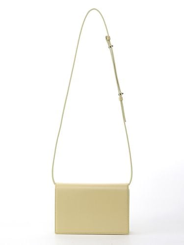 Petit Bag (large/butter) - BAEBAE - Modalova