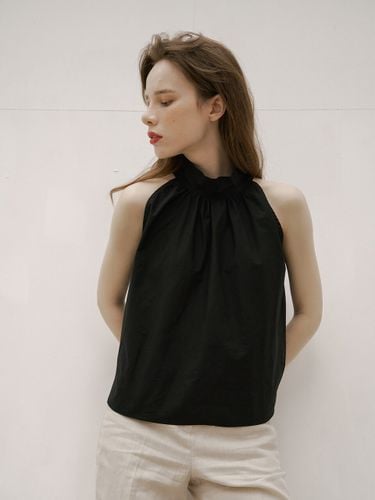 Shirring Halter Neck Back Button Blouse () - 320SHOWROOM - Modalova