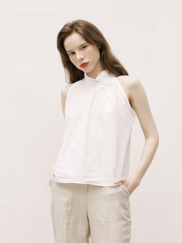 Shirring Halter Neck Back Button Blouse () - 320SHOWROOM - Modalova