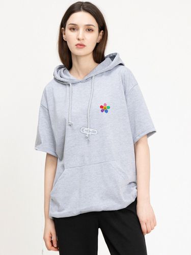 Rainbow Flower Embroider Hoodie Gray T-shirt - GRAVER - Modalova