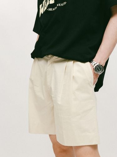 Pin Tuck Short Pants _Cream - ESN - Modalova