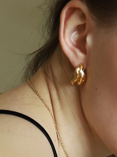 Floating Unbal Earrings (Glossy) - DIDIBOYU - Modalova