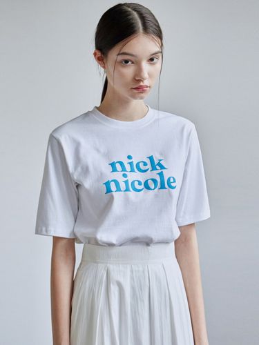 Nicole Half Sleeves T Shirt (Blue) - NICK&NICOLE - Modalova