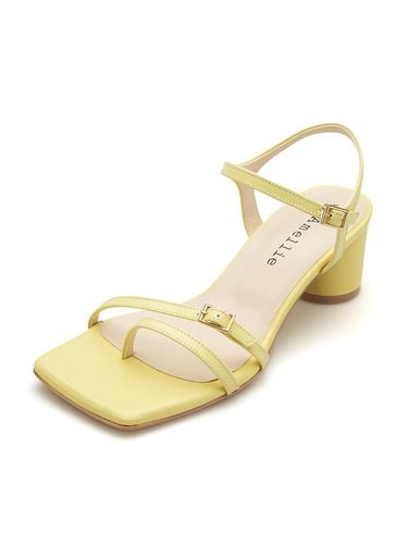 Bart Mid Heel Sandal AM211168 - amellie - Modalova