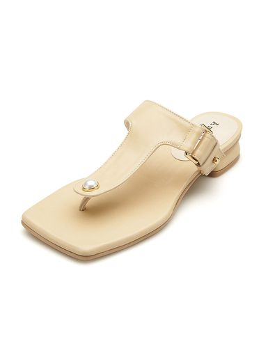 Naira Pearl Flip Flop AM211154 - amellie - Modalova