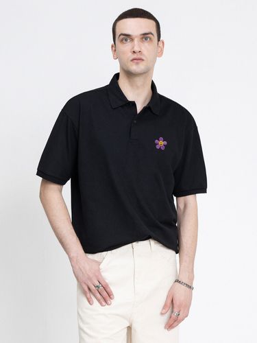 Purple Flower Dot Embroidered PK Short Sleeve Shirt_Black - GRAVER - Modalova