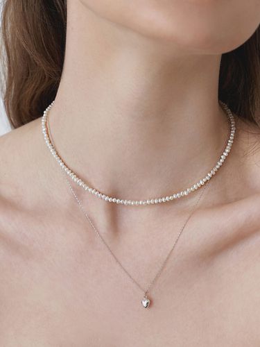 Light Pearl and Mini Heart Necklace 2 Set - LOVE ME MONSTER - Modalova