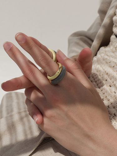 Gelato Ring Set (Gray / Yellow) - viollina - Modalova