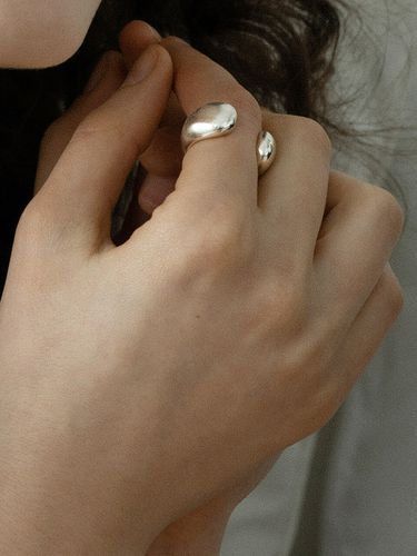 Bold Mound Ring - BRILLPIECE - Modalova