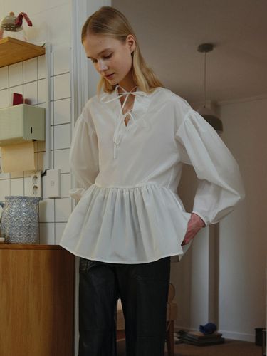 Silk-Cotton Pepulm Blouse_White - TRWA - Modalova