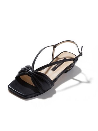 Plie Ribbon Low Heel Sandals - d good real - Modalova