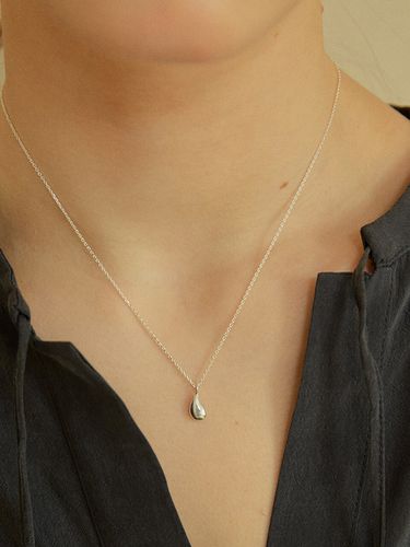 Tiny Water`drop` Necklace - EN CE MOMENT - Modalova