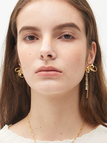 Unbalanced Drop Earring Gold - Le masque - Modalova