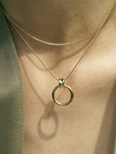 Ripple Circle Necklace - FEYSE - Modalova