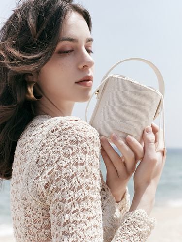 Kva Mini Bag - Cream - KOLCHIS - Modalova