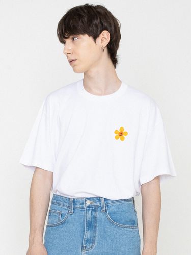 Yellow Flower Dote Smile LogoT-Shirt _White - GRAVER - Modalova