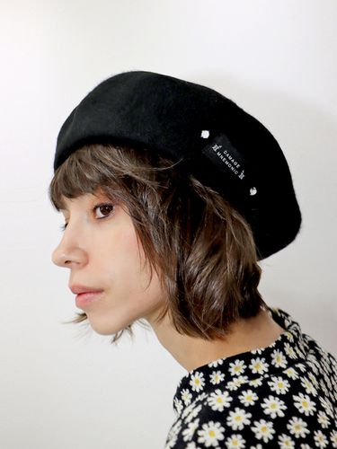 Beads Beret_Black - DAMAGE MNEMONIC - Modalova