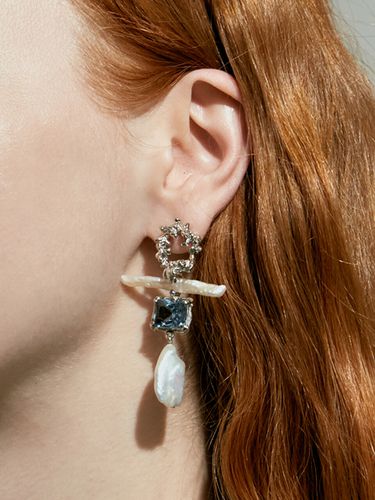 Topaz Reef Earrings - 2 Colors - POPPI - Modalova