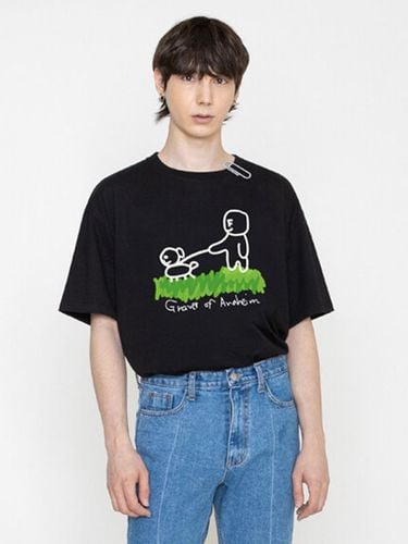 UNISEX] Drawing Green Puppy Walk Short Sleeve T-shirt - GRAVER - Modalova