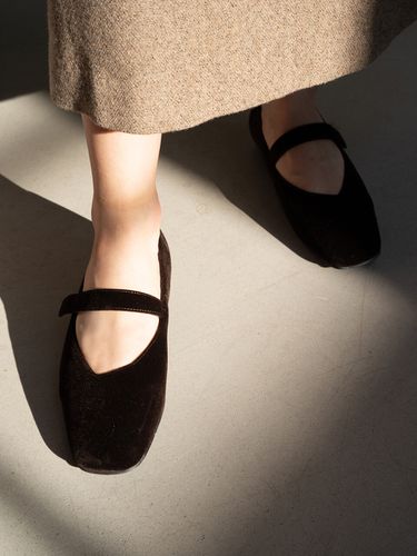 Rowie Mary jane Shoes_Velvet Umber - ROH SEOUL - Modalova