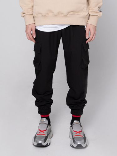 Minimal Cargo Pocket Jogger Pants - PaperBoy - Modalova