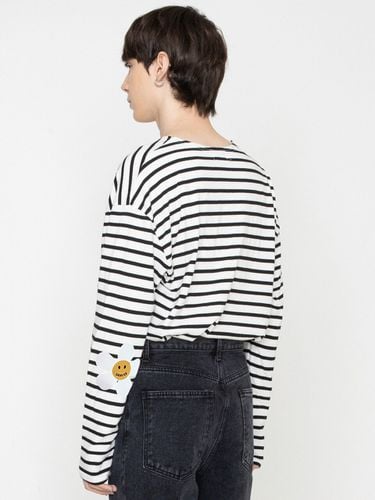 Elbow Flower Printed Striped T-shirt - GRAVER - Modalova