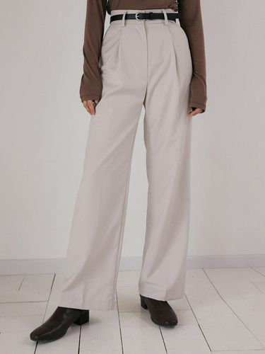 Nue Wide Fit Pants Off White - REORG - Modalova