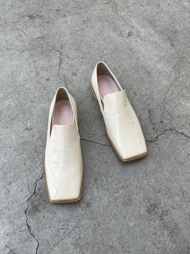 Mare loafers - cream - cahaya - Modalova