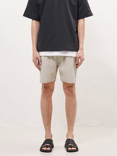 Linen Two-Tuck Banding Shorts - FANACULT - Modalova