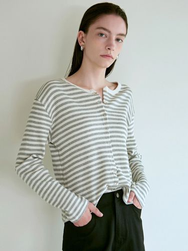 Stripe Button Down Cardigan (Gray) - NICK&NICOLE - Modalova