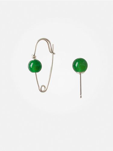 Emerald Clip Earrings - nuavo - Modalova