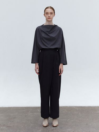 TOF Wide Leg Wrap Trouser_Black - MOHAN - Modalova