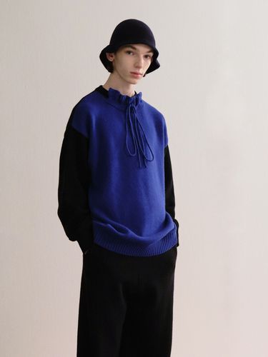 Ruffled Neck Knit Sweater _Blue - Trunk Project - Modalova