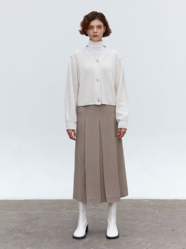 TOF Front Pleated Skirt_Beige - MOHAN - Modalova