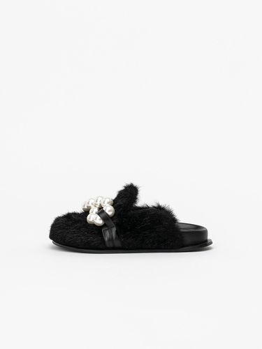 Harbor Footbed Slides in Black Fur - CHAUSSURE LAPIN - Modalova