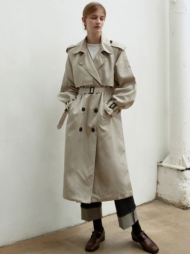 Oversized Double Trench Coat () - NICK&NICOLE - Modalova