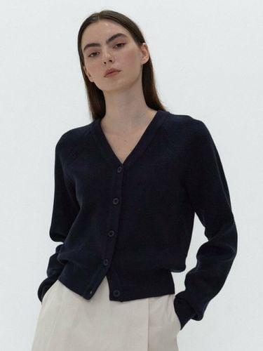 V-Neck Line Ribbed Cardigan (Navy) - 38comeoncommon - Modalova