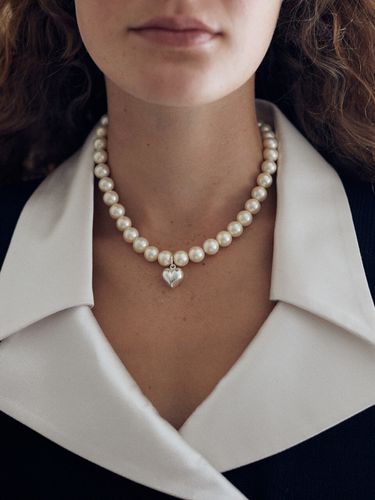 Heart Pendant Pearl Necklace - Elizabeth Moments - Modalova