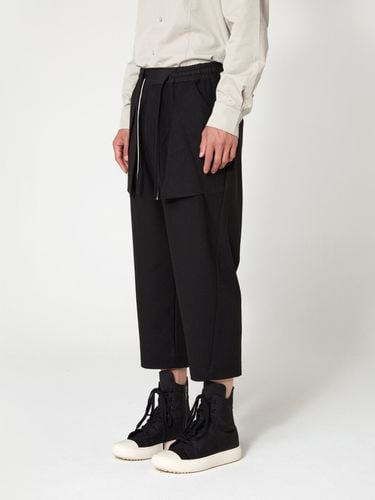 Triple Layered Pocket Baggy Pants _ - DGNAK12 - Modalova