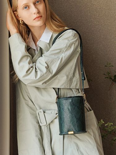 Sac de Chapeau Mini Shoulder Bag - LOEUVRE - Modalova