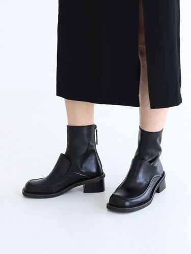 Cover Ankle Boots_Black - MOL:pin - Modalova