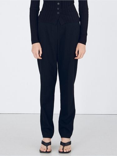 Zigzag Wool Pants (Black) - WNDERKAMMER - Modalova