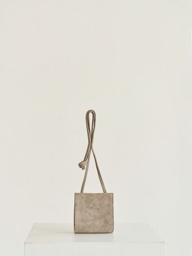 Mini Egg bag_Suede Taupe - autt - Modalova